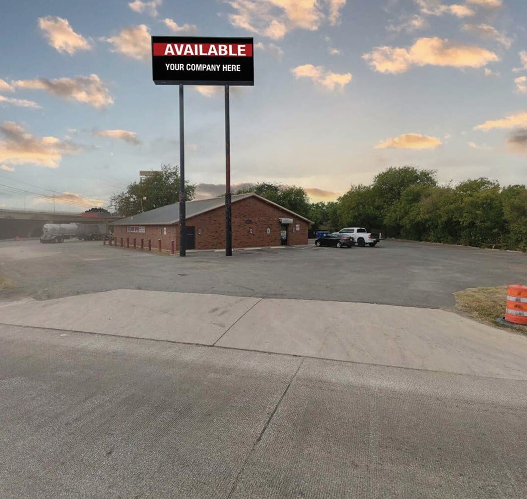 5521 E IH-10, San Antonio, TX for lease Primary Photo- Image 1 of 6