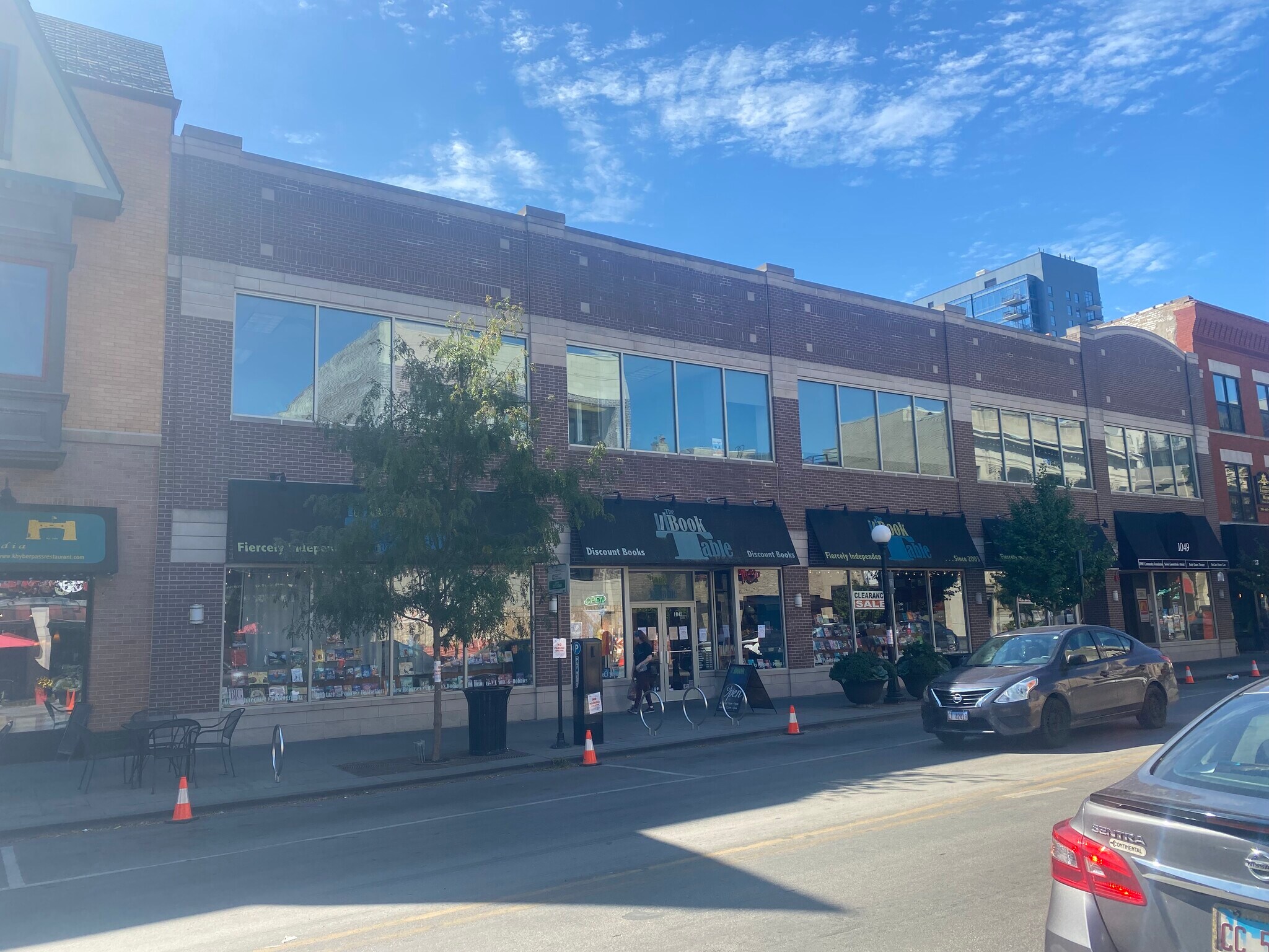 1035-1047 W Lake St, Oak Park, Oak Park, IL for lease Building Photo- Image 1 of 5