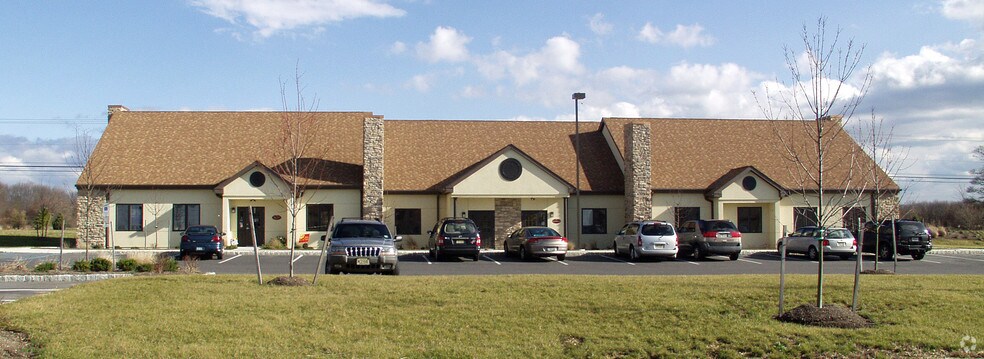 200-203 Independence Blvd, Sicklerville, NJ à vendre - Photo du bâtiment - Image 2 de 13