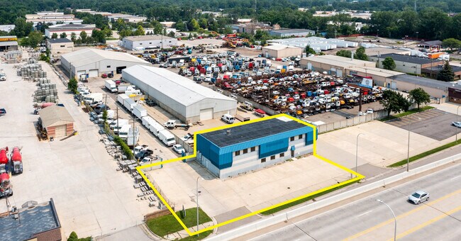 Plus de détails pour 38750-38862 Ford Rd, Westland, MI - Local d'activités à louer