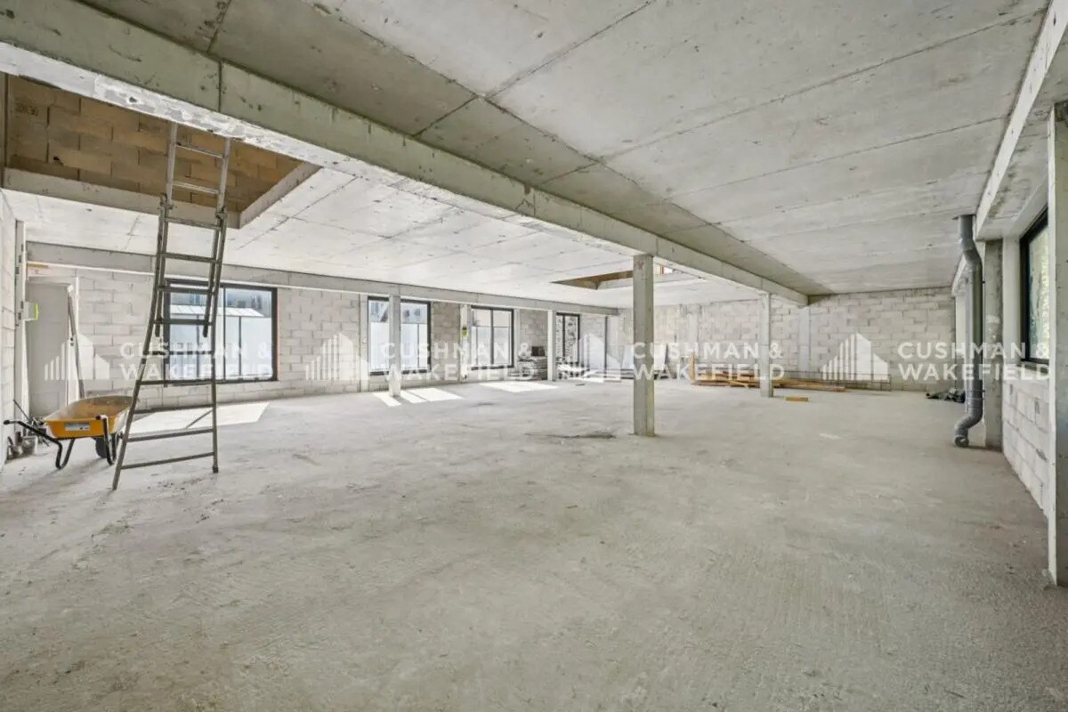 35-39 Place Jules Ferry, Montrouge for lease Building Photo- Image 1 of 14