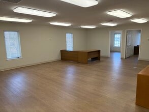 1 Bethany Rd, Hazlet, NJ for lease Interior Photo- Image 2 of 18