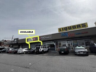 Plus de détails pour 3118 Farrington St, Flushing, NY - Commerce de détail à louer