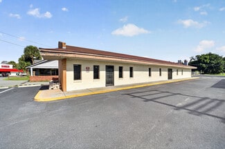 Plus de détails pour 5195 E Silver Springs Blvd, Silver Springs, FL - Commerce de détail à vendre