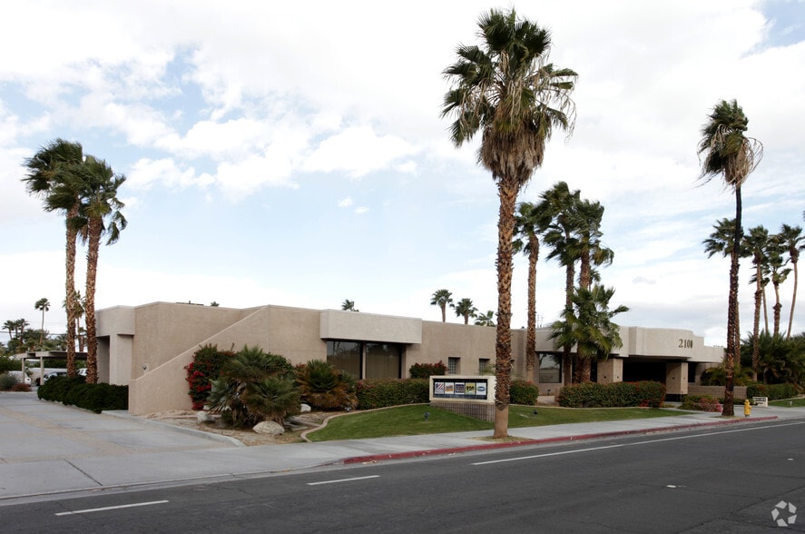 2100 E Tahquitz Canyon Way, Palm Springs, CA for lease - Building Photo - Image 2 of 63