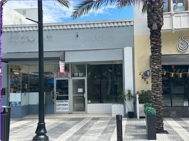 Plus de détails pour 1932 Hollywood Blvd, Hollywood, FL - Commerce de détail à louer