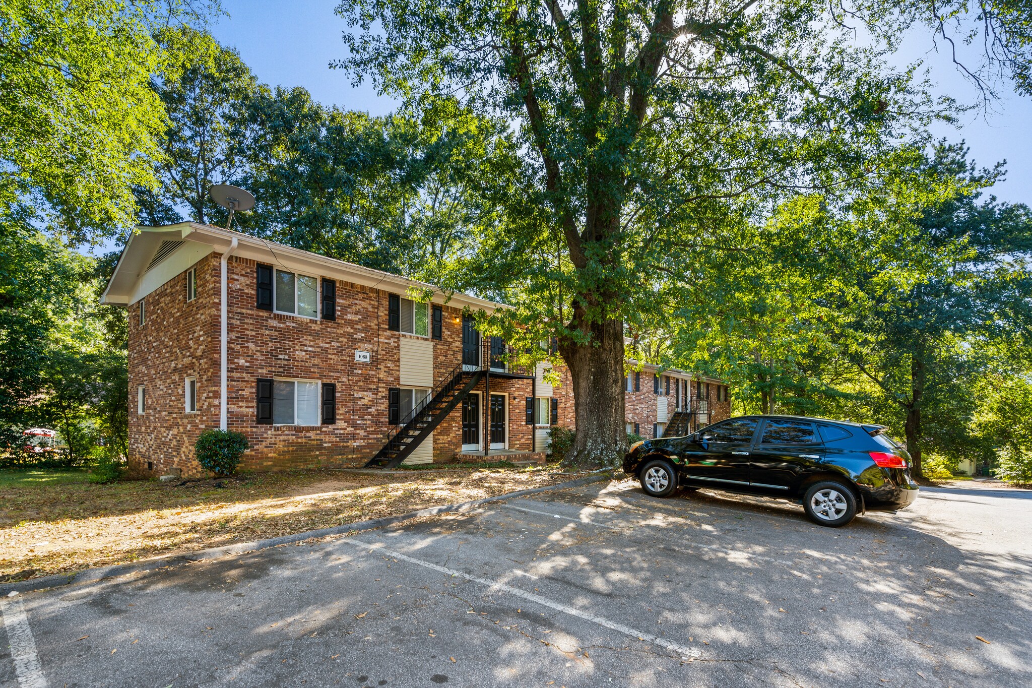 1084 Jolly Ave, Clarkston, GA for sale Building Photo- Image 1 of 1