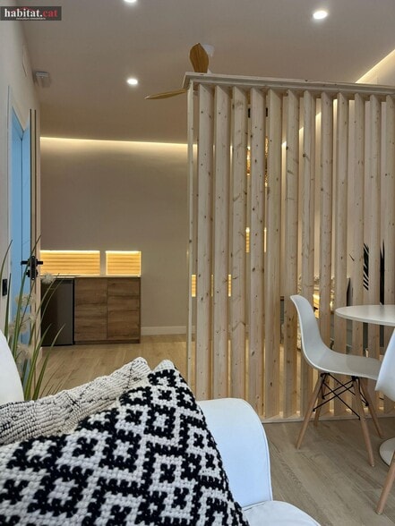 Immeuble residentiel dans Vilanova i la Geltrú, Barcelona à vendre - Photo intérieure - Image 3 de 5