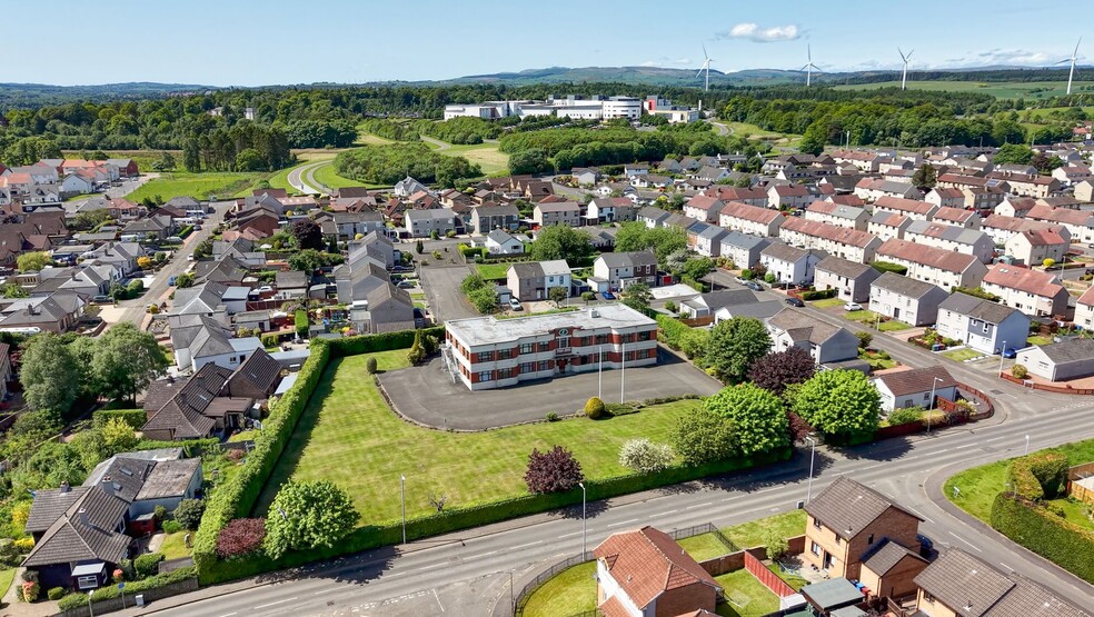 Broomage Av, Larbert for sale - Building Photo - Image 2 of 3