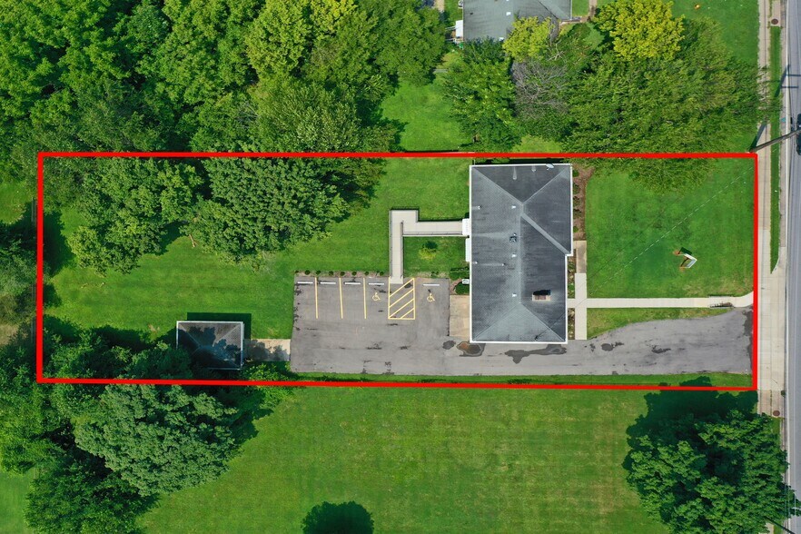 9212 Preston Hwy, Louisville, KY à vendre - Photo du bâtiment - Image 2 de 30
