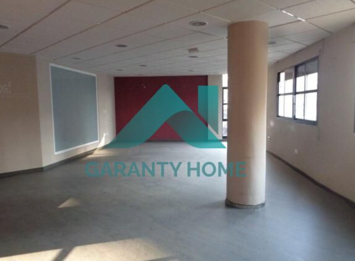 Office in Cáceres, Cáceres for lease Interior Photo- Image 1 of 4