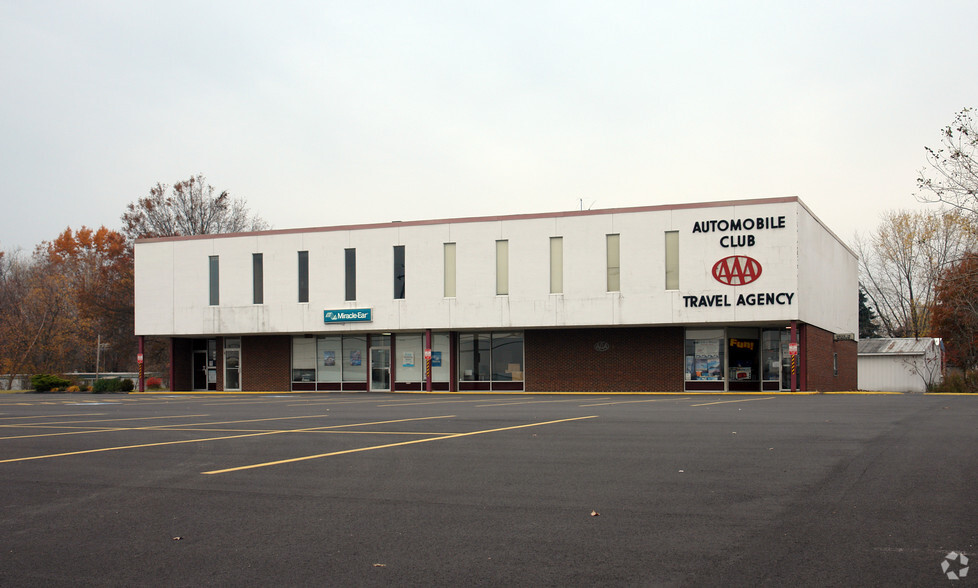 2633-2647 State Route 59, Ravenna, OH à vendre - Photo principale - Image 1 de 1