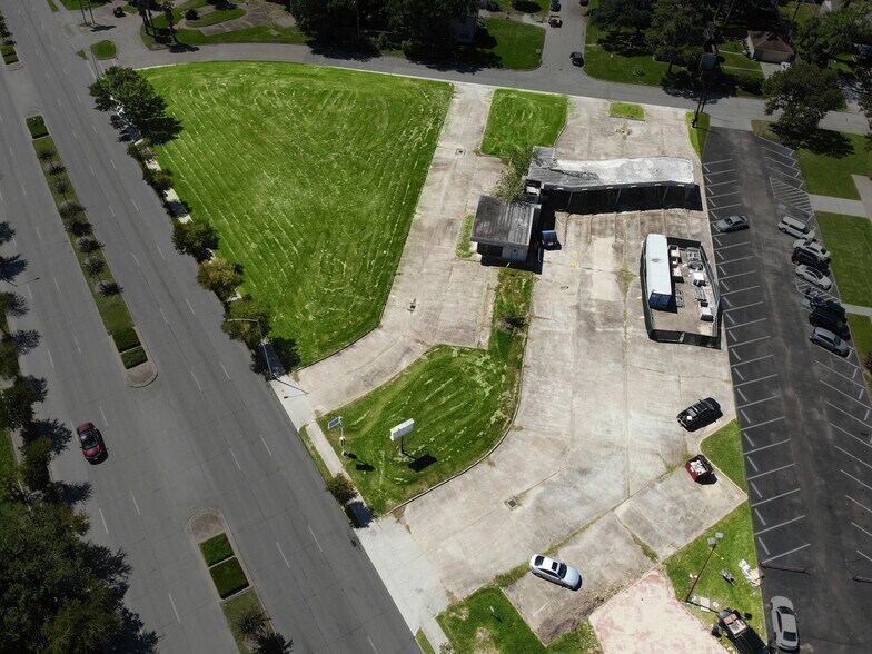 4435 Old Spanish Trail, Houston, TX à vendre - Photo du bâtiment - Image 2 de 15