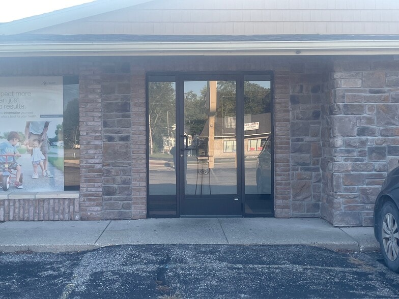 520 N Mission St, Mount Pleasant, MI for sale - Building Photo - Image 3 of 11