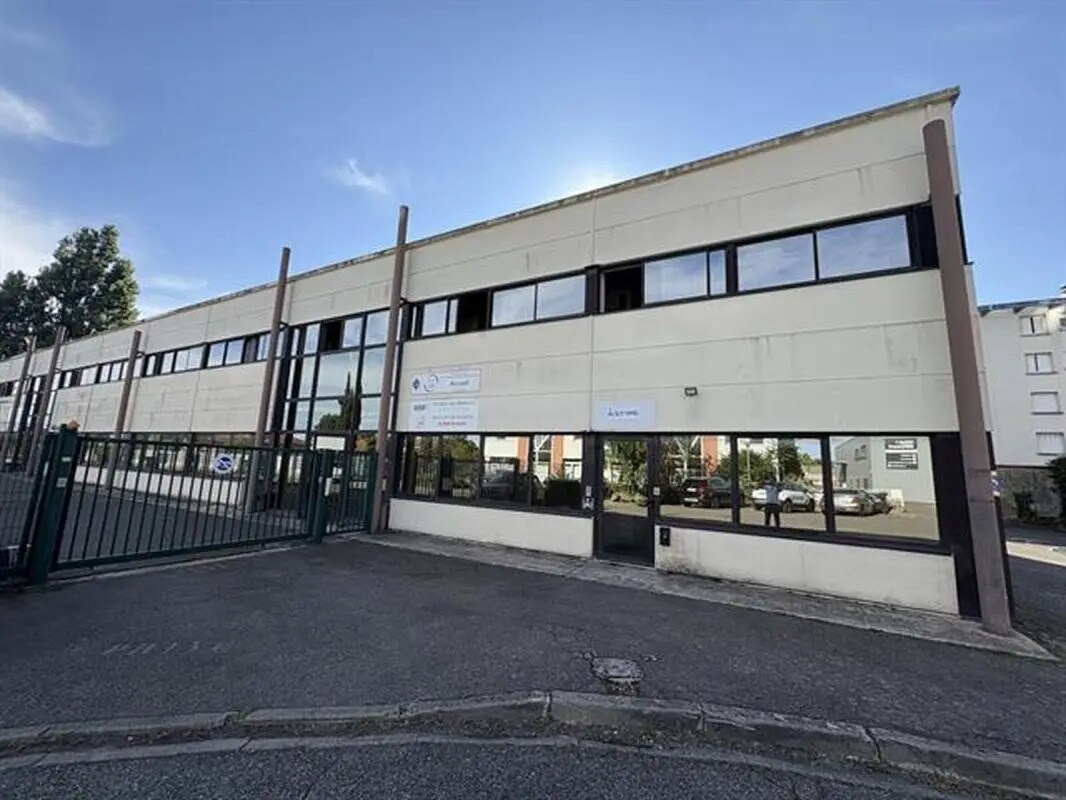33 Route De Bayonne, Toulouse for lease Building Photo- Image 1 of 14