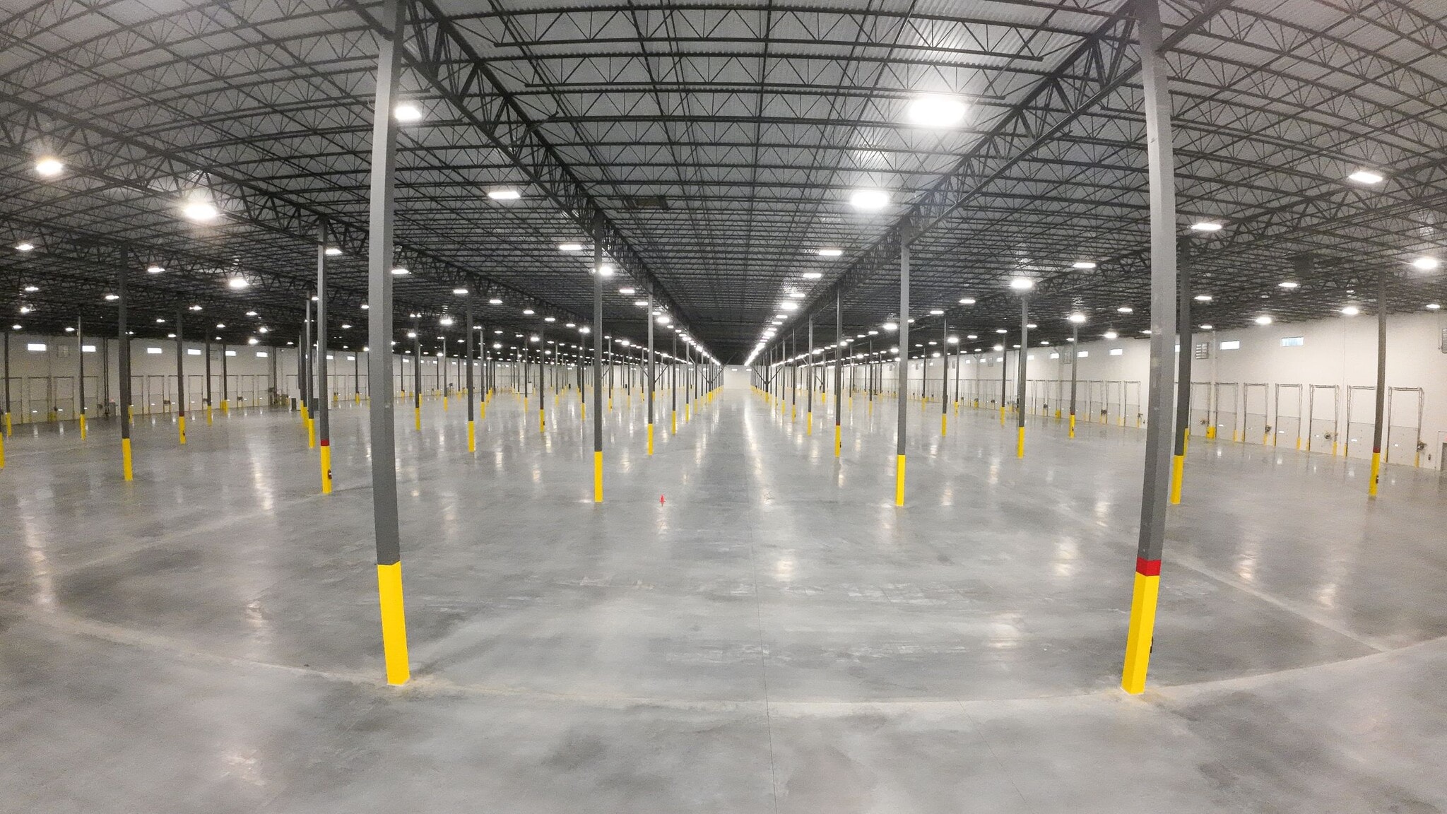 1 Forest Ln, Carneys Point Township, NJ for lease Interior Photo- Image 1 of 7