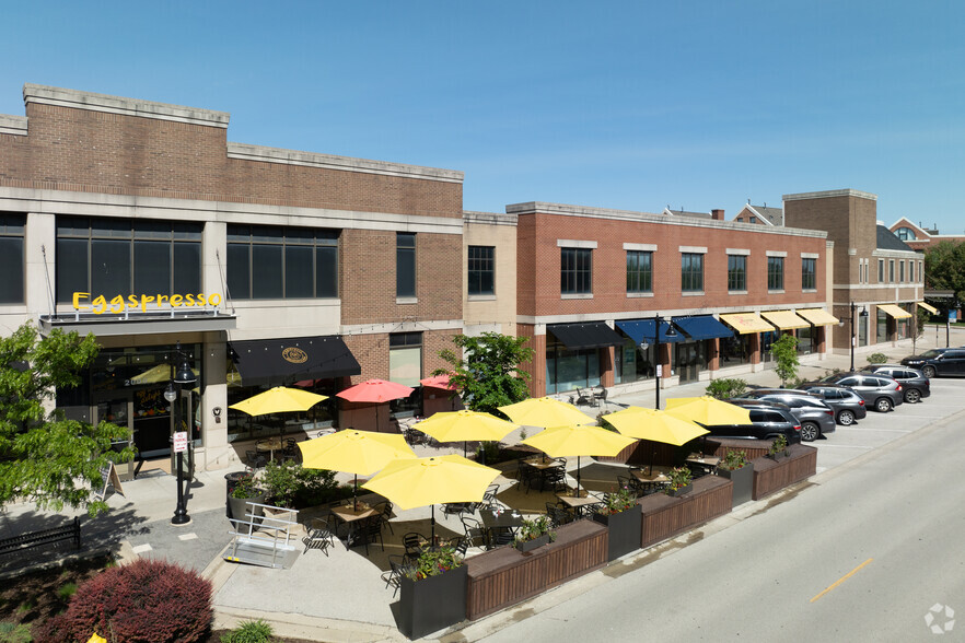 2000-2050 Tower Dr, Glenview, IL for sale - Primary Photo - Image 1 of 8