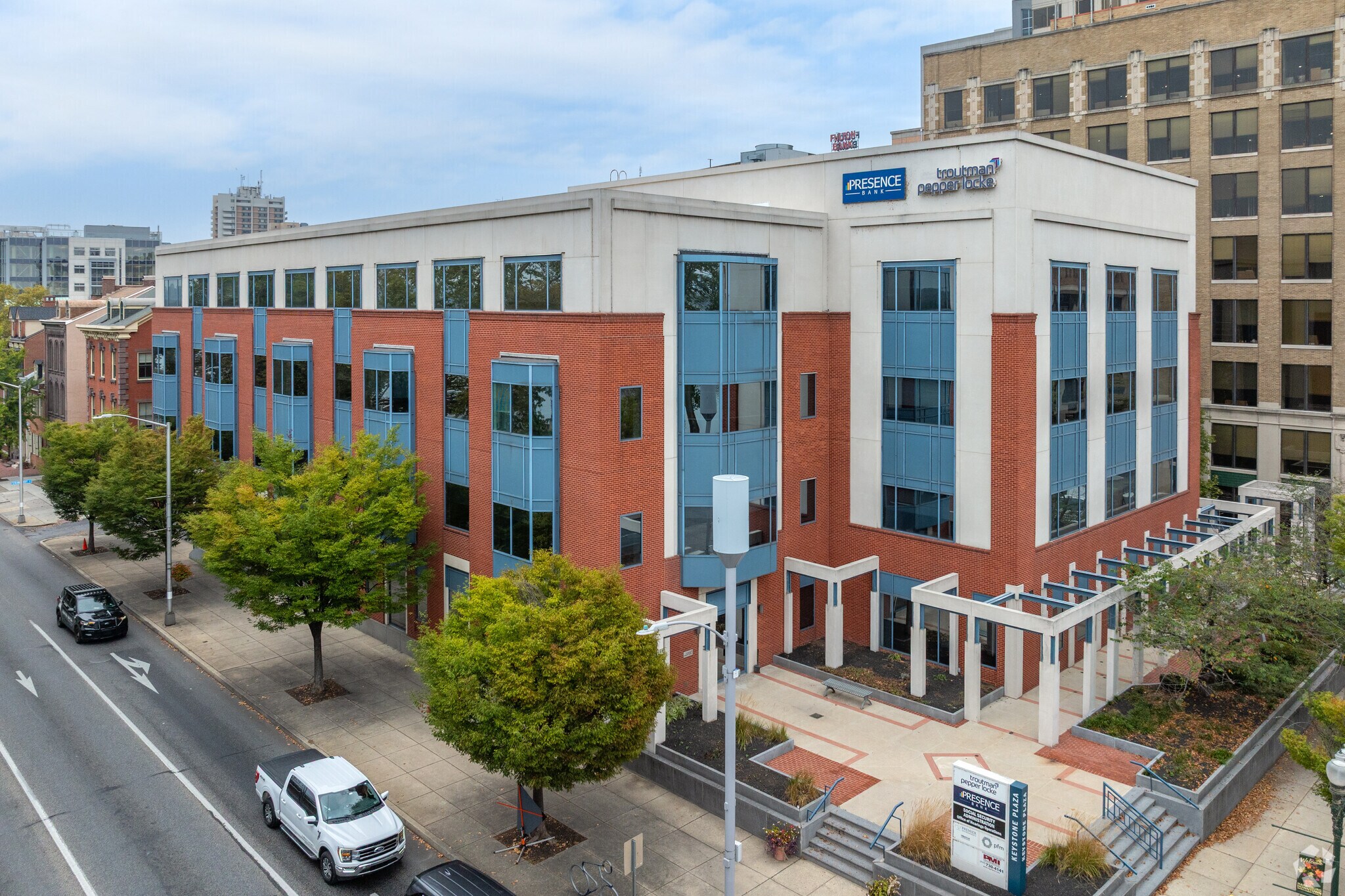 100 Market St, Harrisburg, PA for lease Building Photo- Image 1 of 15