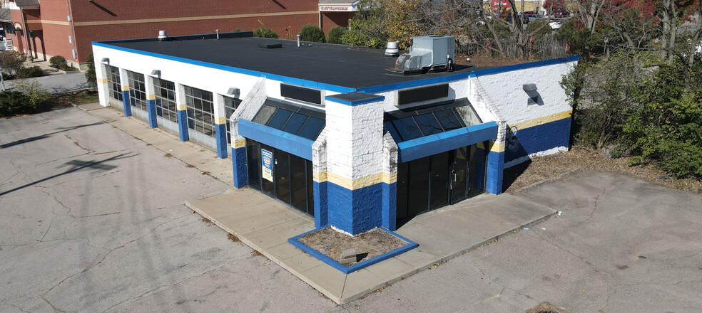 880 W Galbraith Rd, Cincinnati, OH for lease - Building Photo - Image 1 of 2