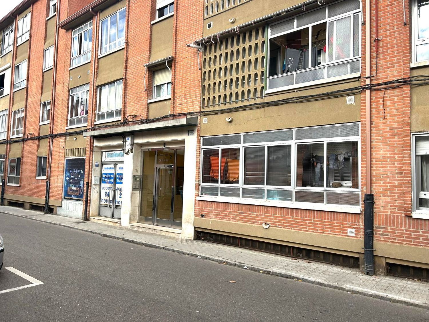 Calle San Juan de la Cruz, 2, Laguna de Duero, Valladolid for sale Building Photo- Image 1 of 17