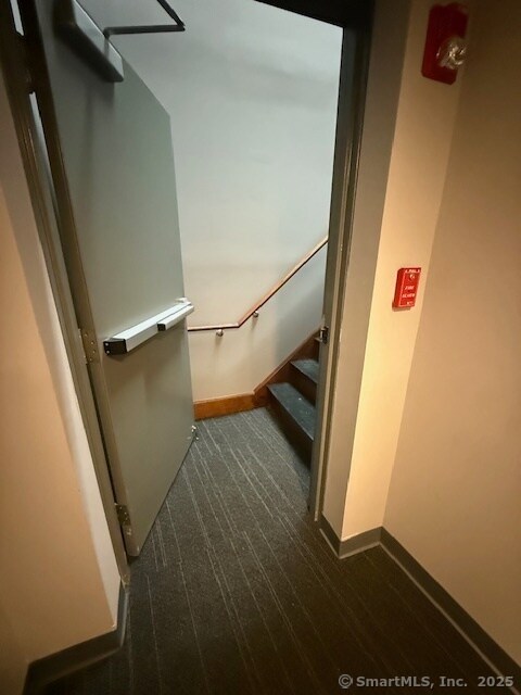 3850 Main St, Bridgeport, CT à louer Photo intérieure- Image 1 de 8