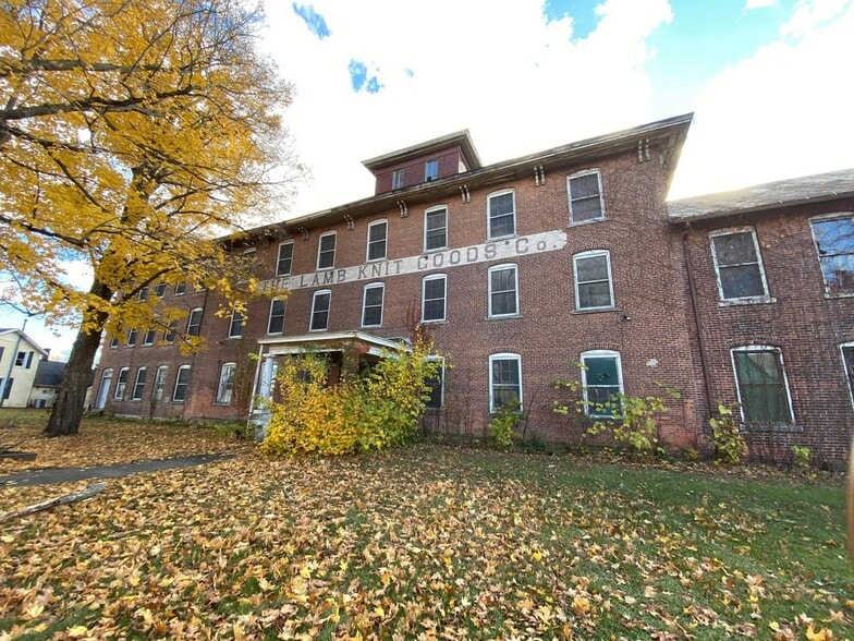 161 South st, Colon, MI à vendre - Photo du bâtiment - Image 2 de 4