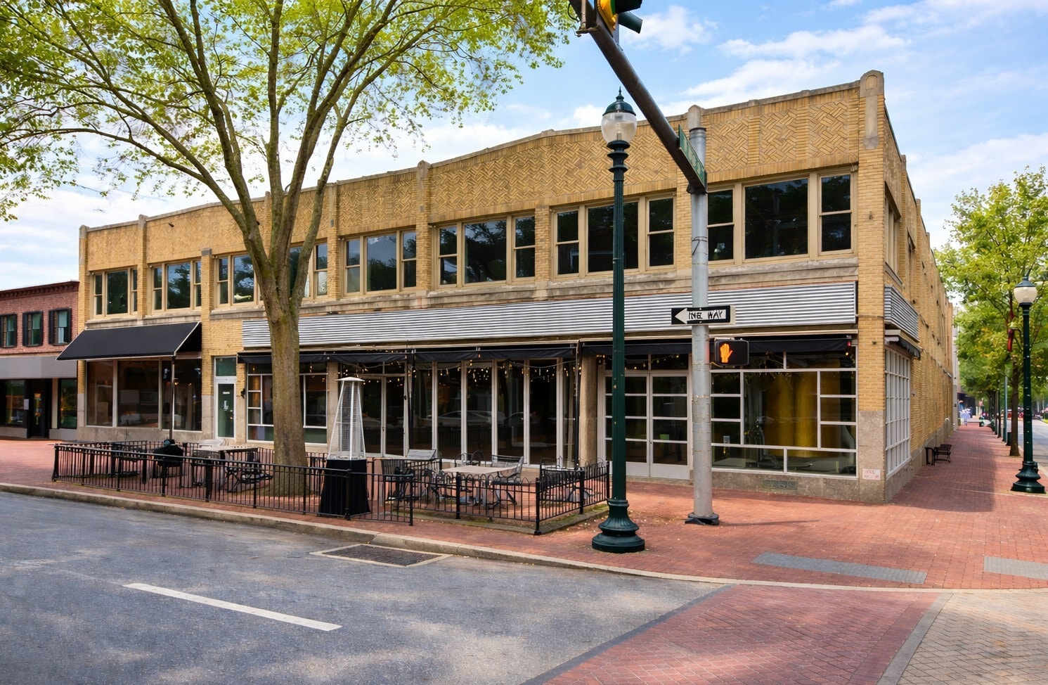 3 W Gay St, West Chester, PA for lease Interior Photo- Image 1 of 7