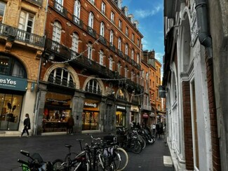 Plus de détails pour Commerce de détail à louer