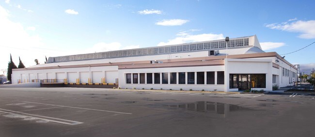 More details for 12900 Simms Ave, Hawthorne, CA - Industrial for Lease