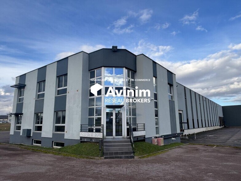 Industrial in Dijon for lease - Building Photo - Image 1 of 11