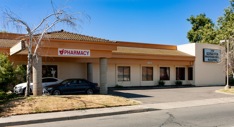 1728 Fruitridge Rd, Sacramento, CA for sale - Building Photo - Image 1 of 1