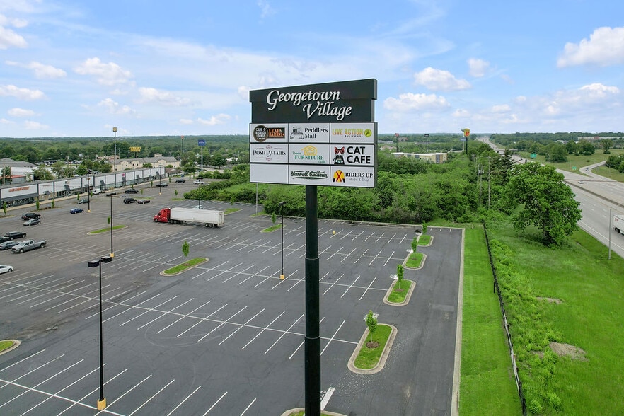 401 Outlet Center Dr, Georgetown, KY for lease - Building Photo - Image 3 of 27
