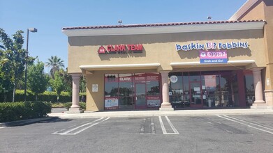 260 W Foothill Pky, Corona, CA for lease Building Photo- Image 1 of 4