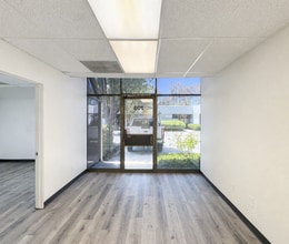 31121-31131 Via Colinas, Westlake Village, CA for lease Interior Photo- Image 1 of 6