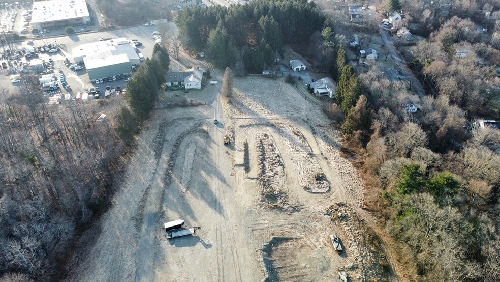 452 SW Cutoff, Worcester, MA for sale - Primary Photo - Image 1 of 5