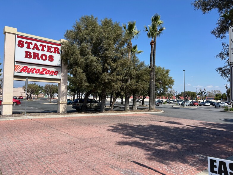 1055-1097 Bloomington Ave, Bloomington, CA for sale - Building Photo - Image 1 of 9