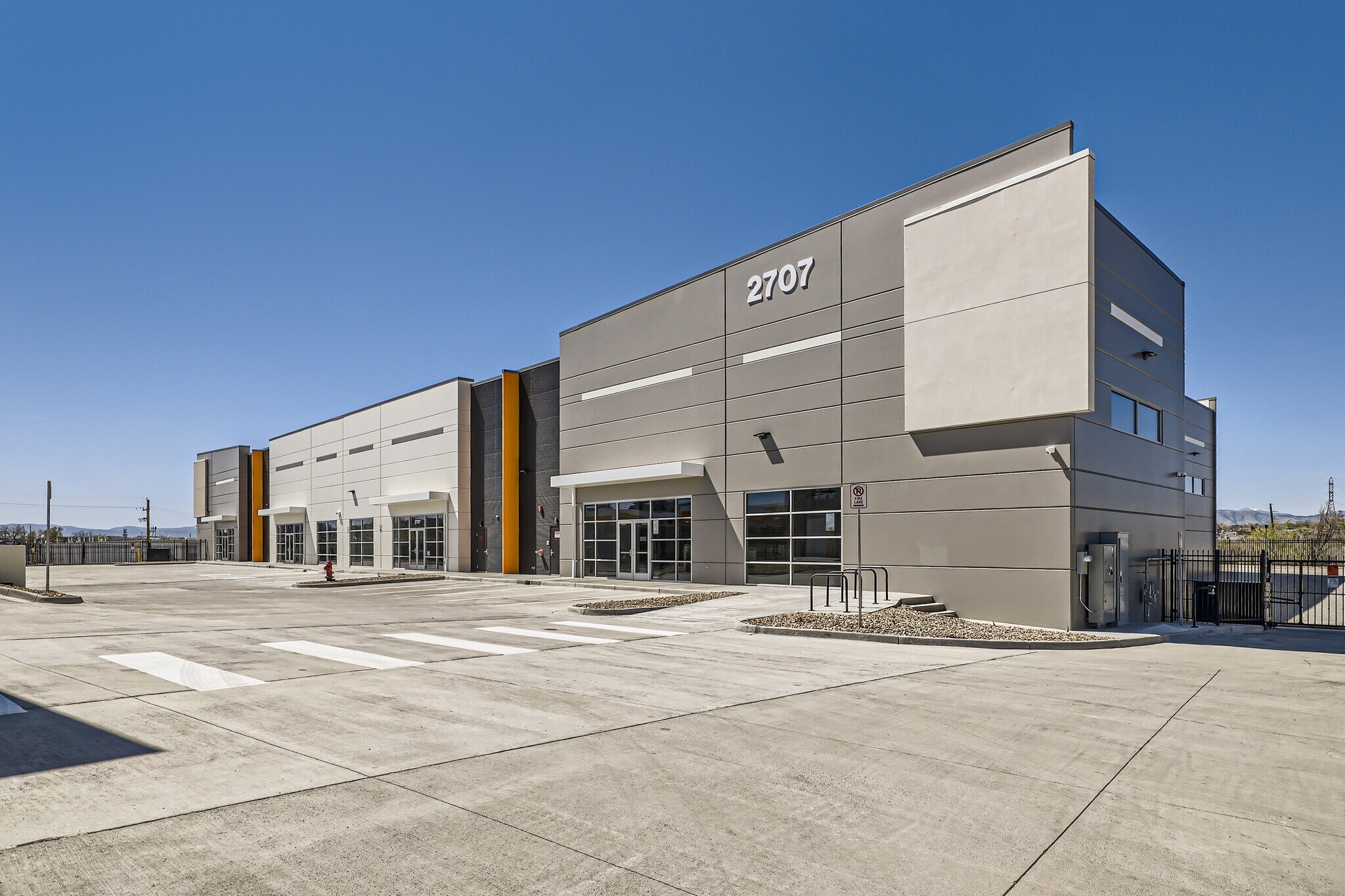 S. Santa Fe and Yale Ave, Denver, CO for lease Building Photo- Image 1 of 8