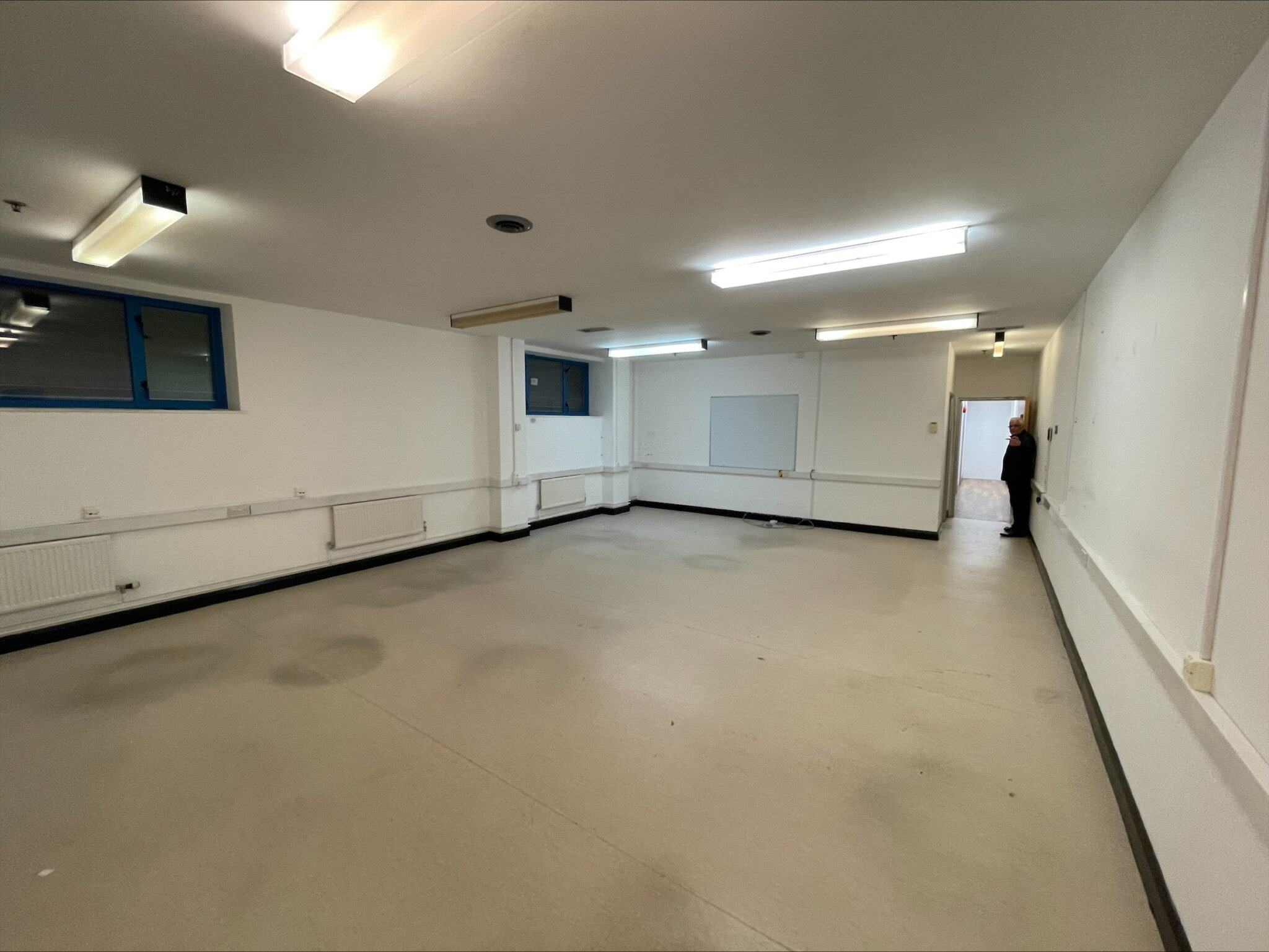 120 Broughton St, Manchester for lease Interior Photo- Image 1 of 6