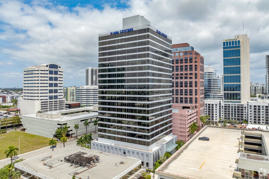 110 E broward Blvd, Fort Lauderdale, FL for lease - Building Photo - Image 2 of 10