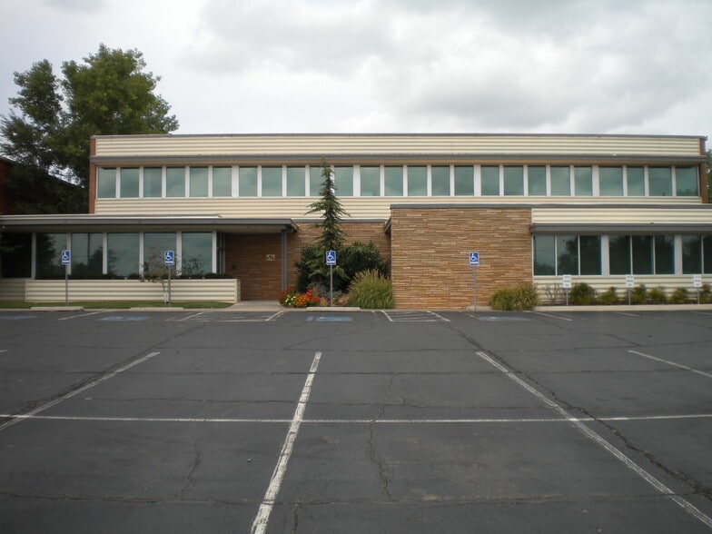 521 W Wilshire Blvd, Oklahoma City, OK for lease - Building Photo - Image 1 of 12