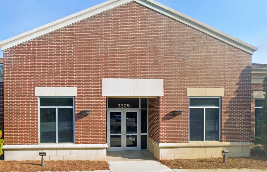 3325 Sugarloaf Pky, Lawrenceville, GA à vendre - Photo du bâtiment - Image 1 de 1