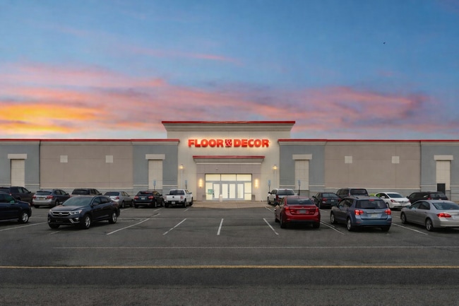 Plus de détails pour 98 Richmond Rd, Staten Island, NY - Commerce de détail à vendre