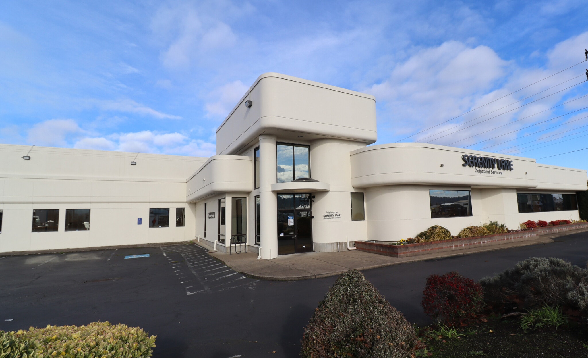 4211 W 11th Ave, Eugene, OR à vendre Photo du bâtiment- Image 1 de 11