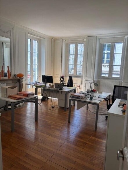12 Rue De La Préfecture, Besançon à louer - Photo intérieure - Image 2 de 9