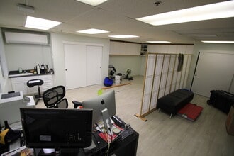 94-515 Ukee St, Waipahu, HI for lease Interior Photo- Image 2 of 6