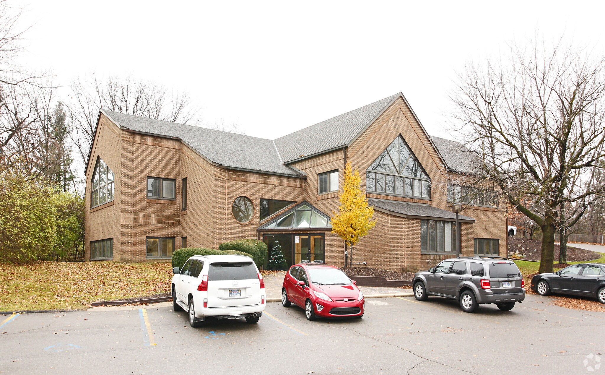 411 Huronview Blvd, Ann Arbor, MI à vendre Photo du bâtiment- Image 1 de 5