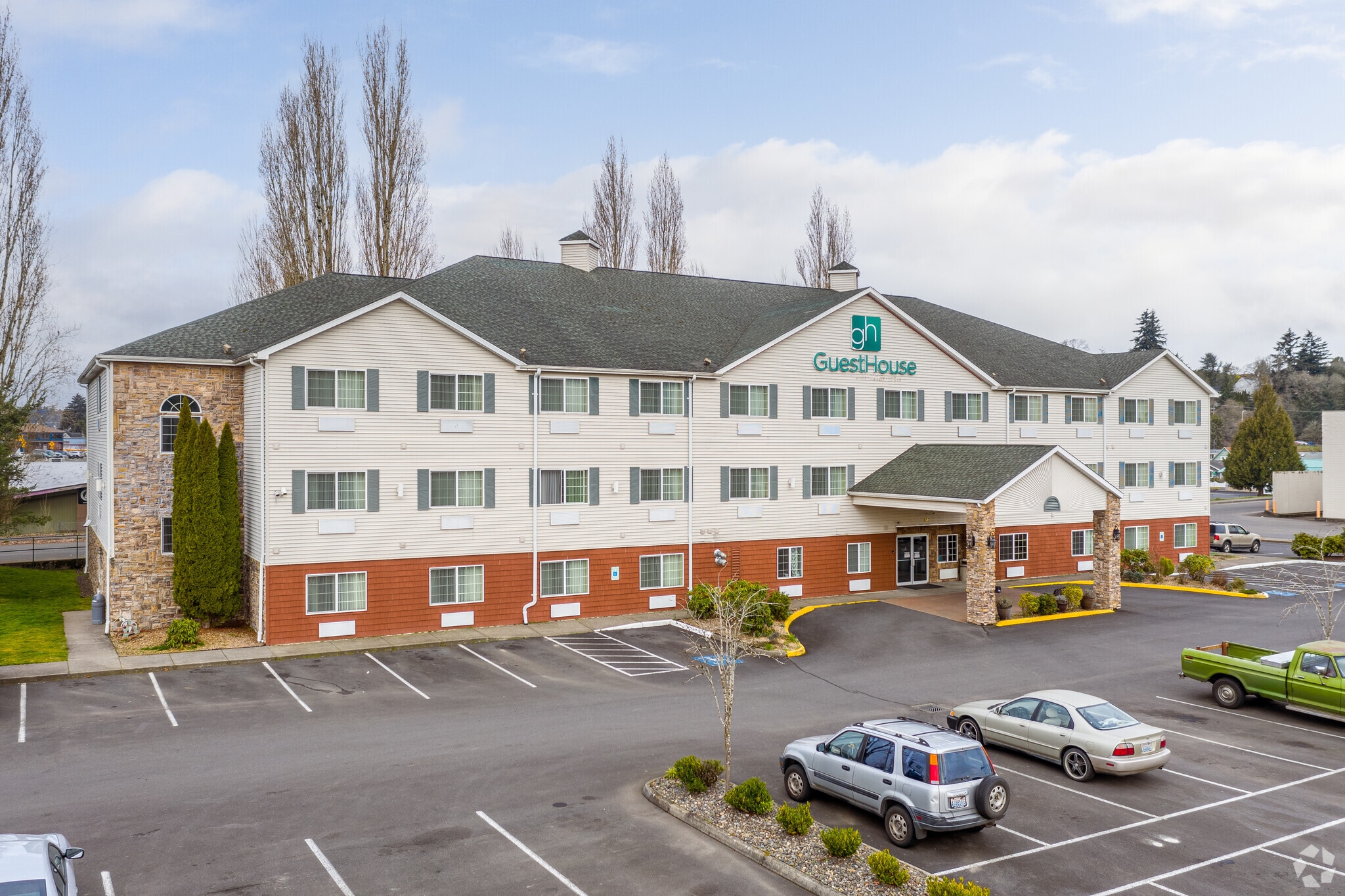 501 Three Rivers Dr, Kelso, WA for sale Building Photo- Image 1 of 12