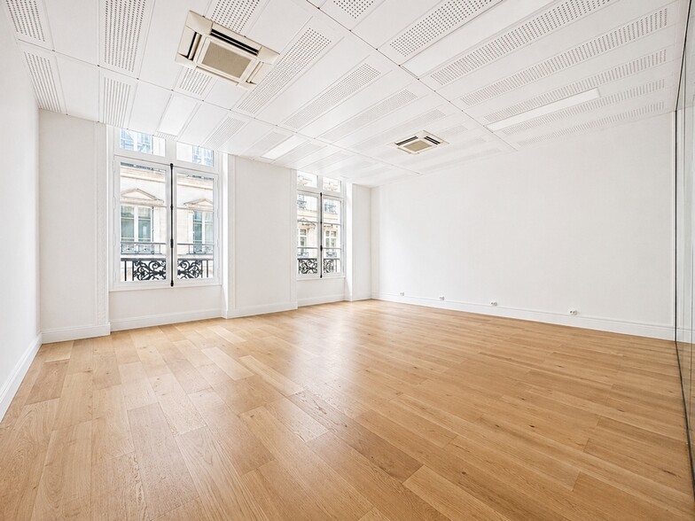 Rue Chauveau-Lagarde, Paris for lease - Building Photo - Image 3 of 10
