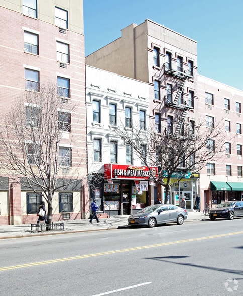 87 E 116th St, New York, NY for lease - Building Photo - Image 2 of 2