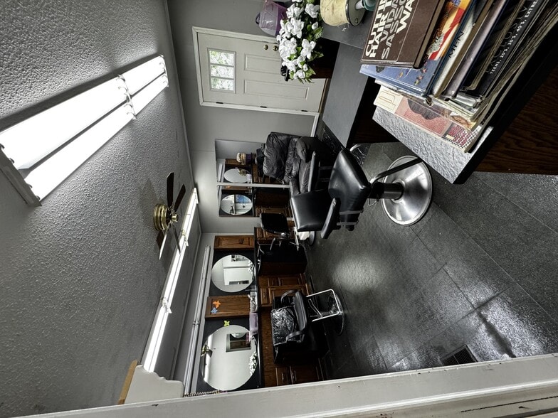 1264 Hueytown Rd, Hueytown, AL for sale - Building Photo - Image 3 of 9